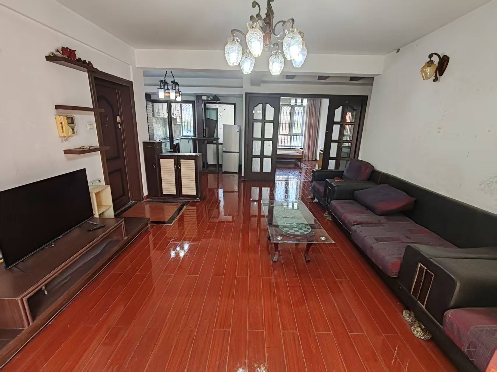 倉山區 金色家园