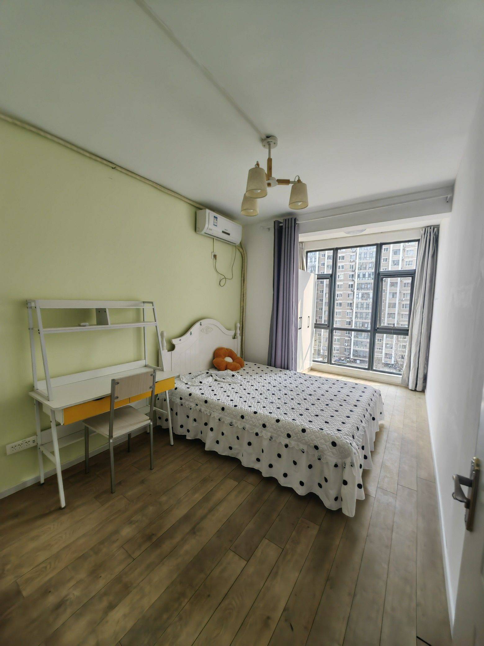 温馨家园整租房源3