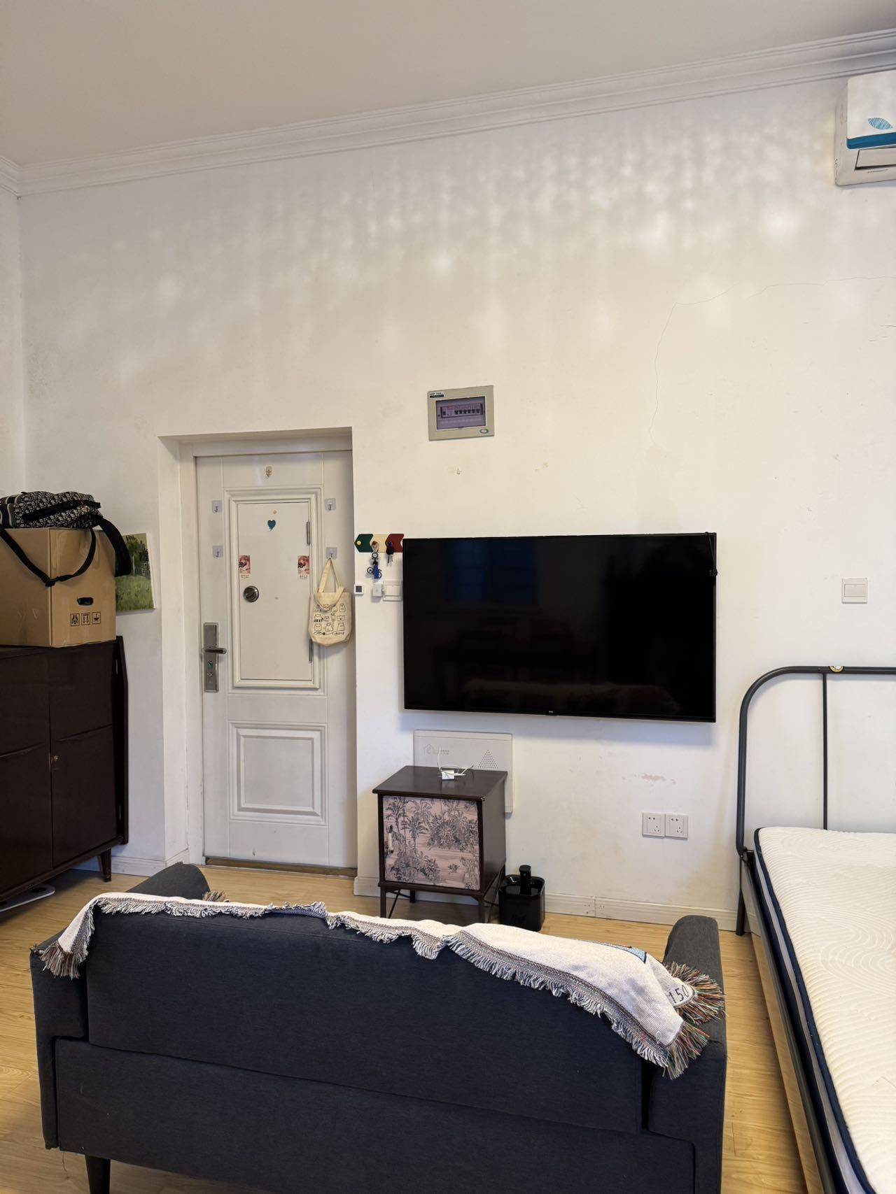 Jing‘An 乌鲁木齐中路9弄