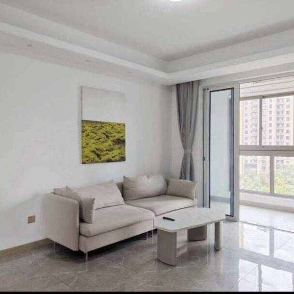 OO毛球球整租房源2