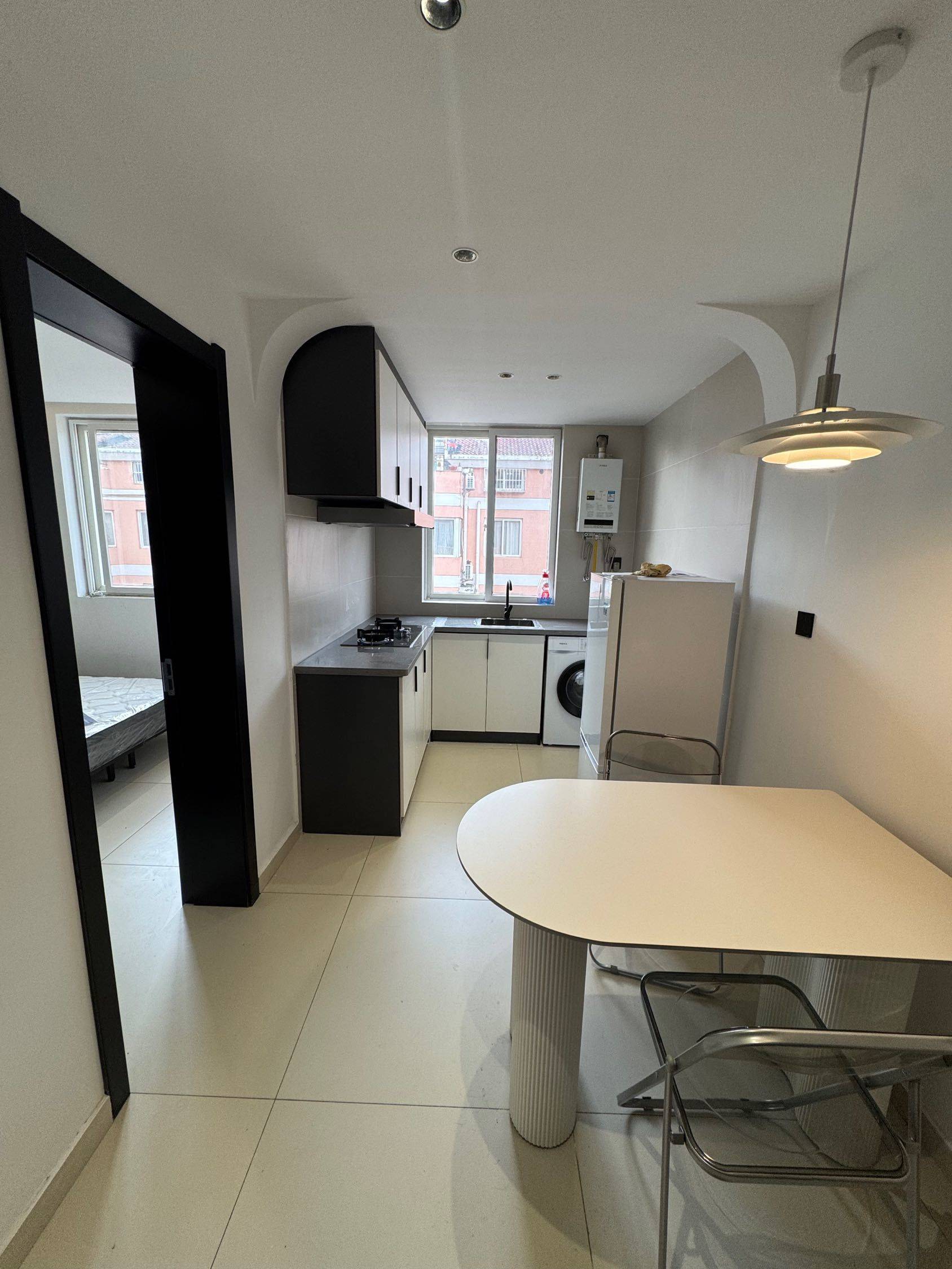 悲伤烤土豆整租房源1