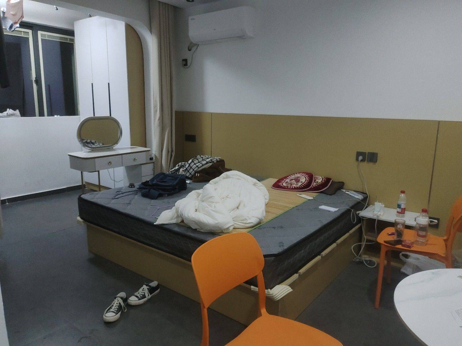 啊咔咔整租房源3