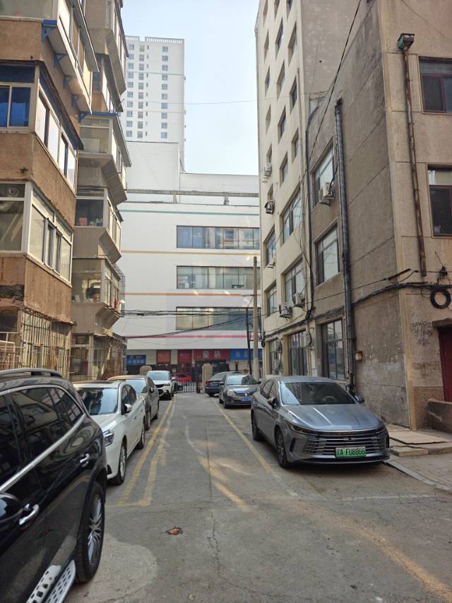 瀋陽 鐵西 | 新玛特写字楼_4