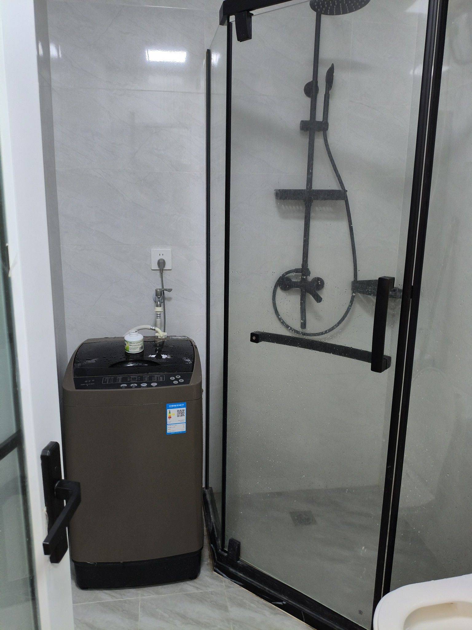 陆水英整租房源3