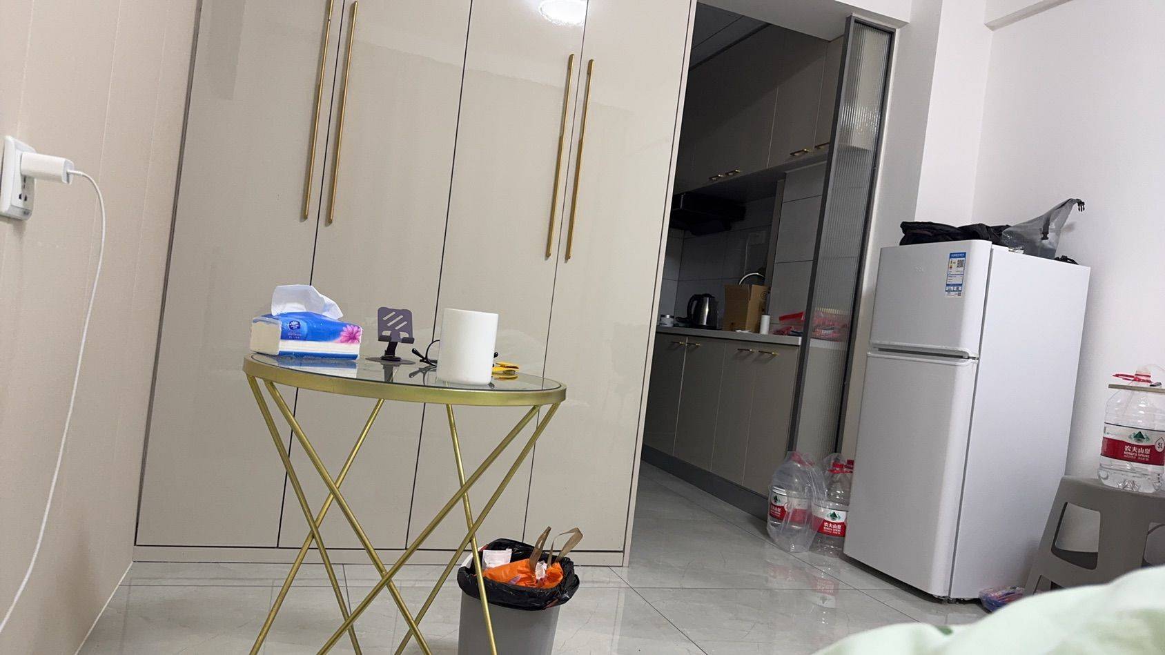 牛仔很忙整租房源3