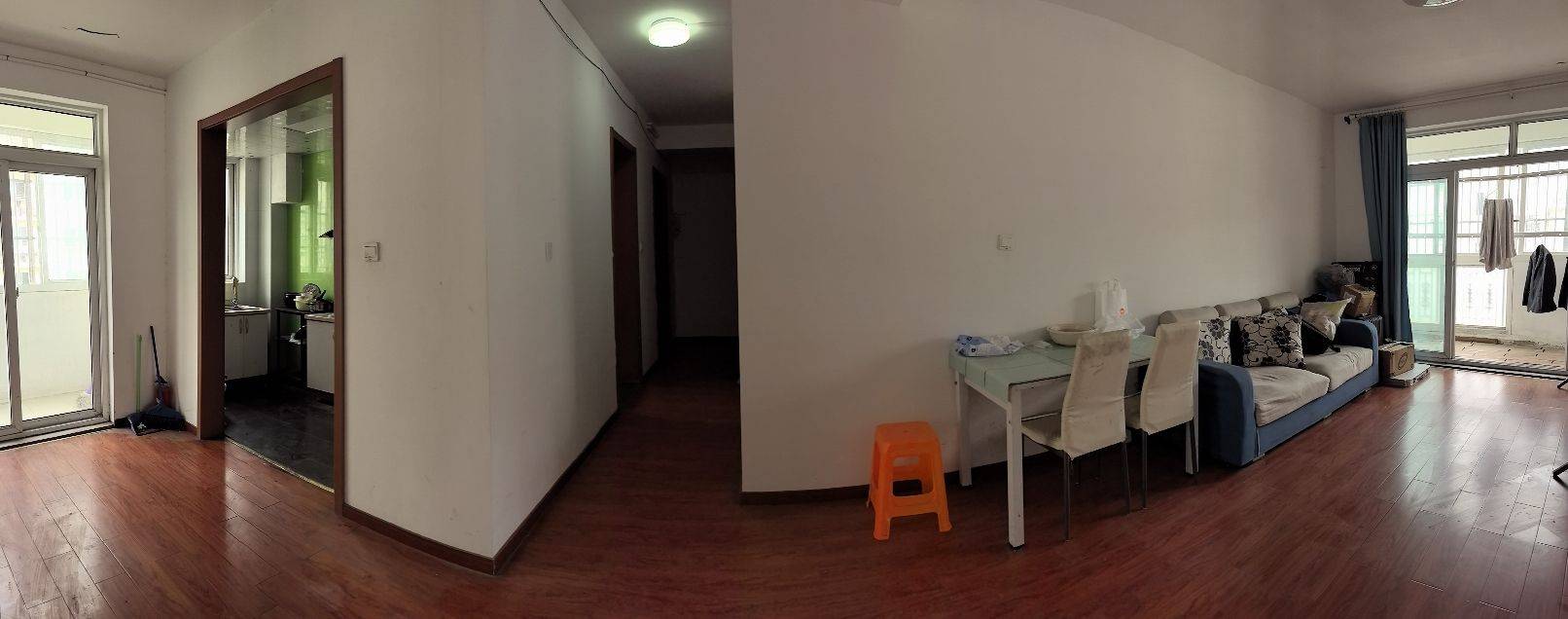 樱花下的狮子整租房源2