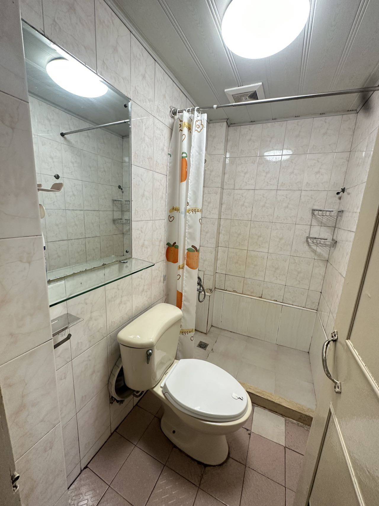 杨浦 邯郸路470弄26-28号