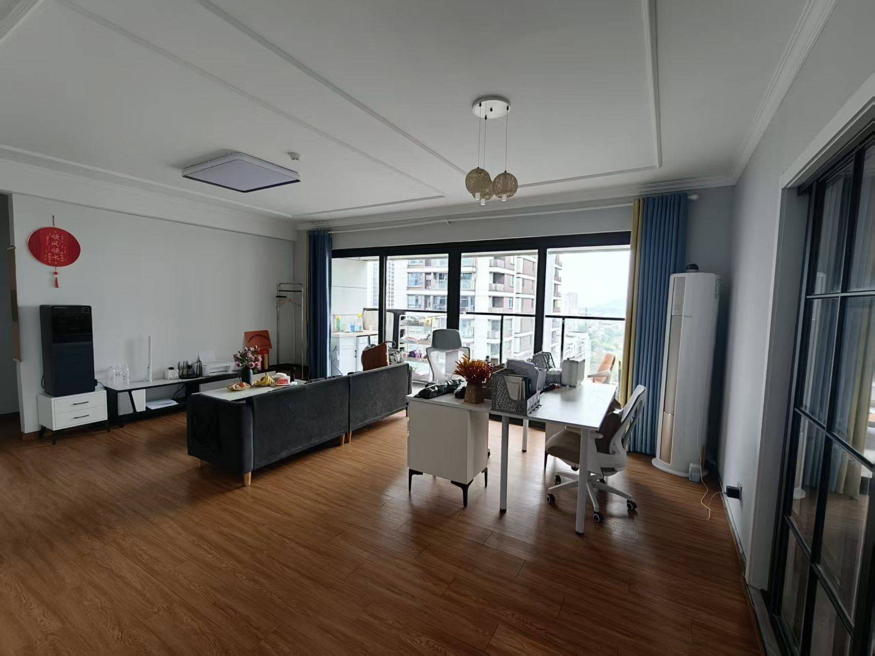 临安 旭辉中粮朗香郡