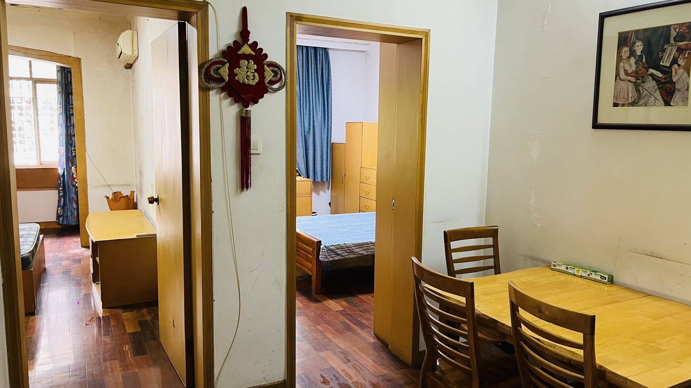 Jiang'an 育才二村