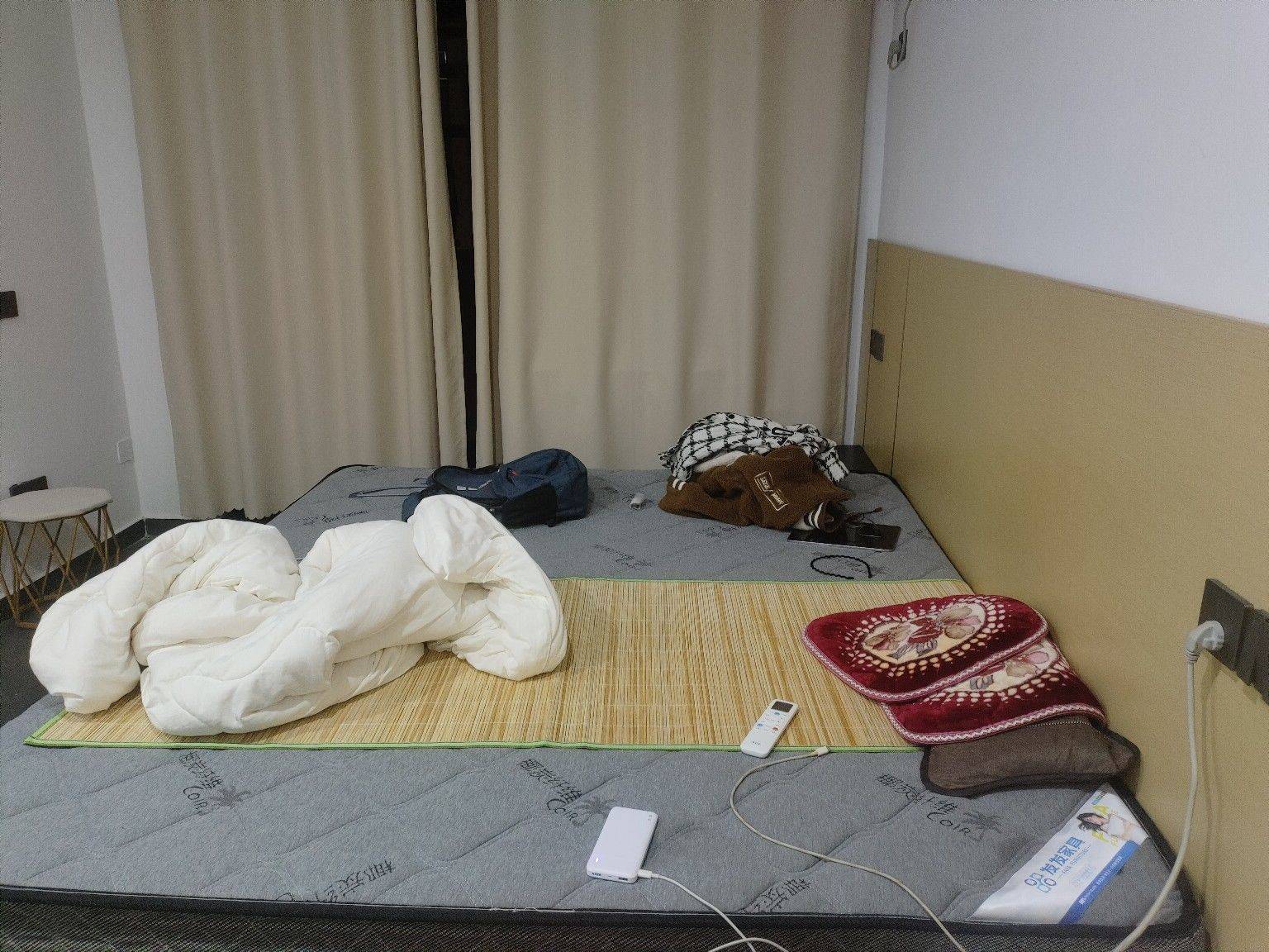 啊咔咔整租房源1