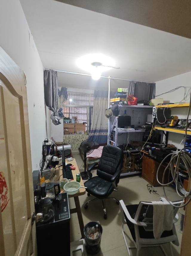 超市里的塑料袋整租房源3