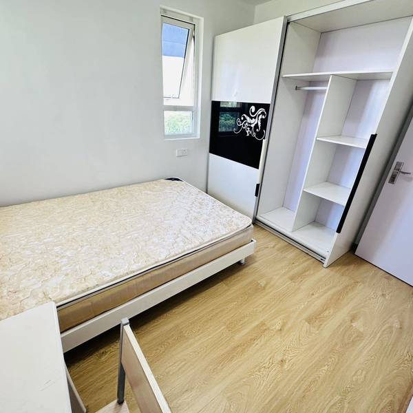 Queen项整租房源3