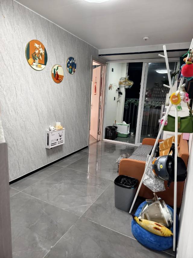 如晴天似雨天整租房源1