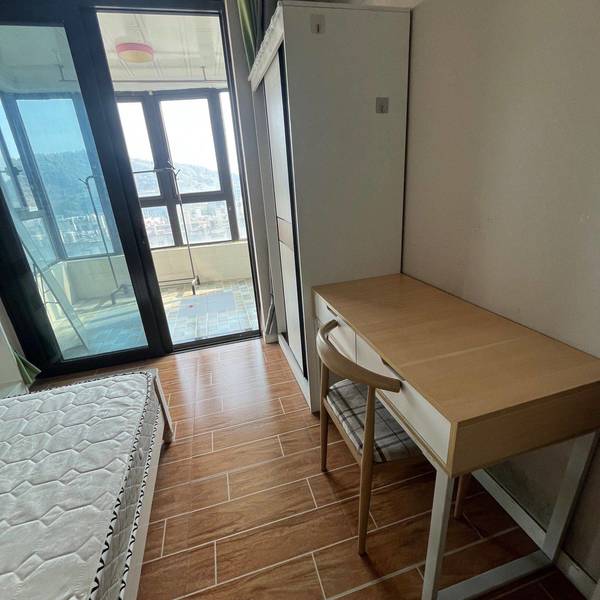 超级大阳台整租房源3