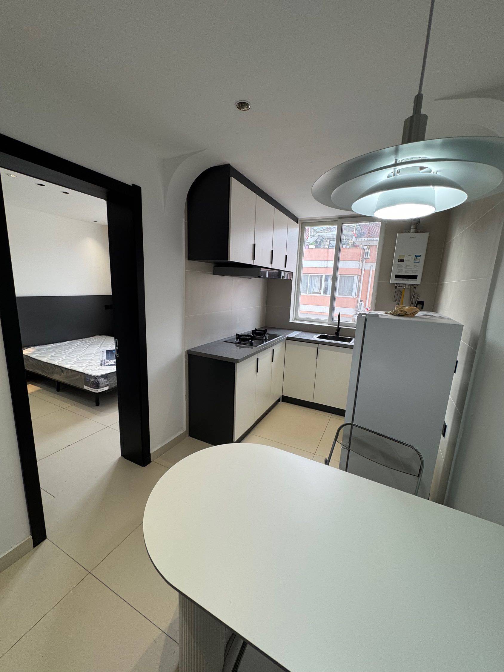 悲伤烤土豆整租房源2