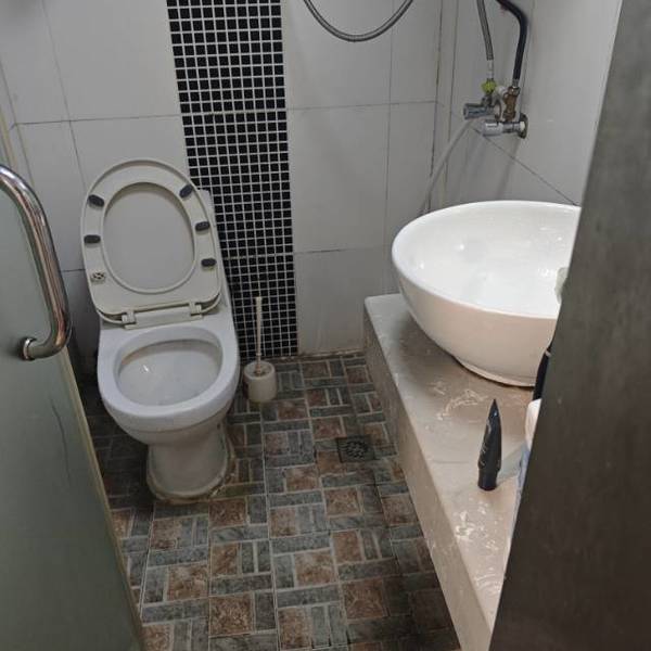 小雨转晴整租房源2