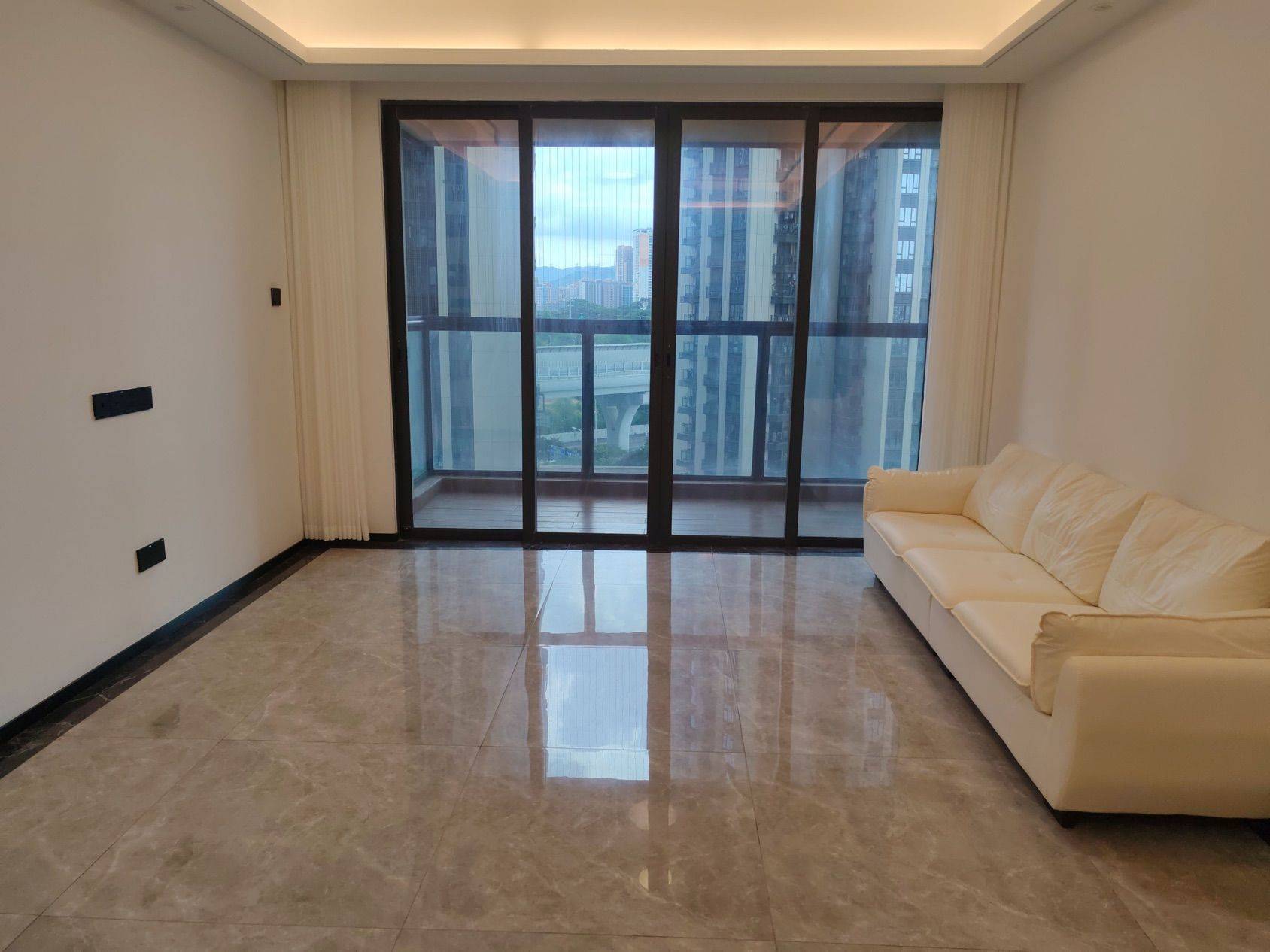 Guangming 金融街华发融御花园