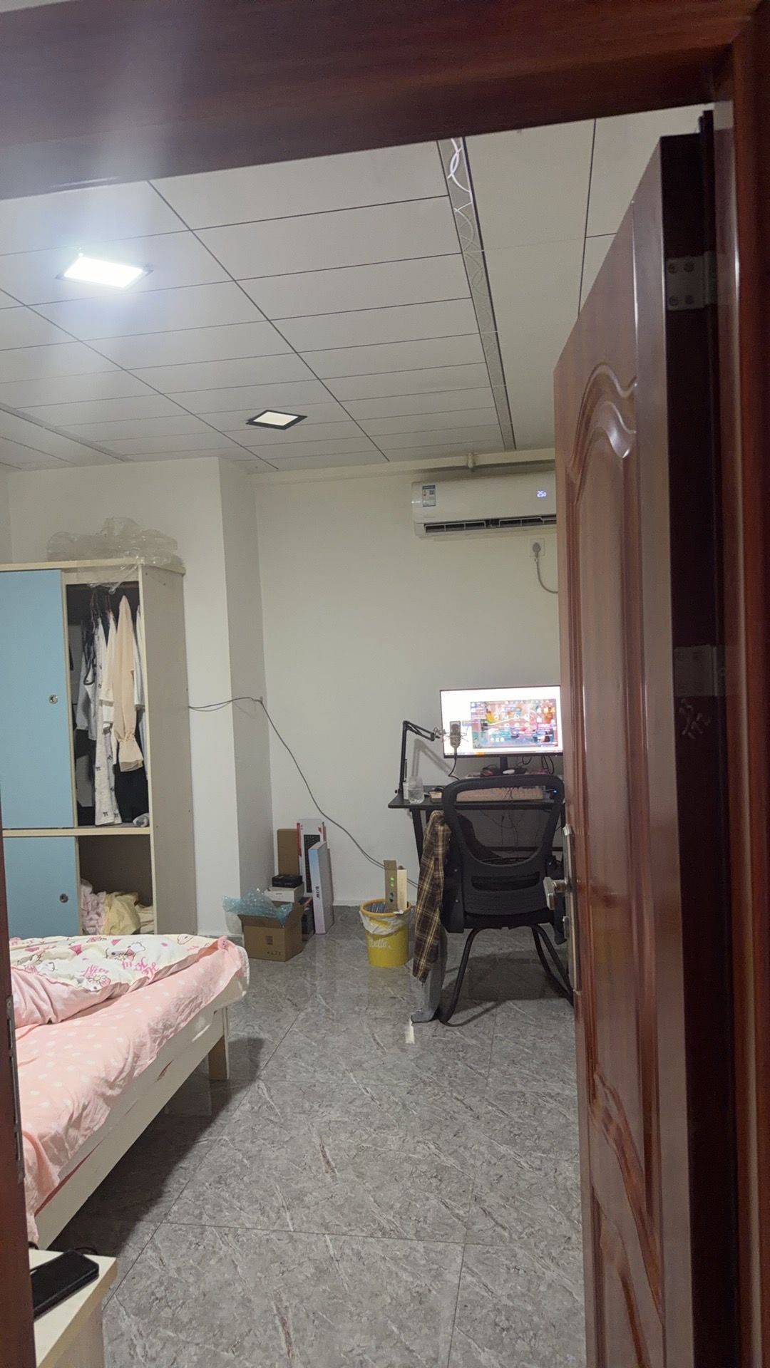 Fenggang 健文大厦