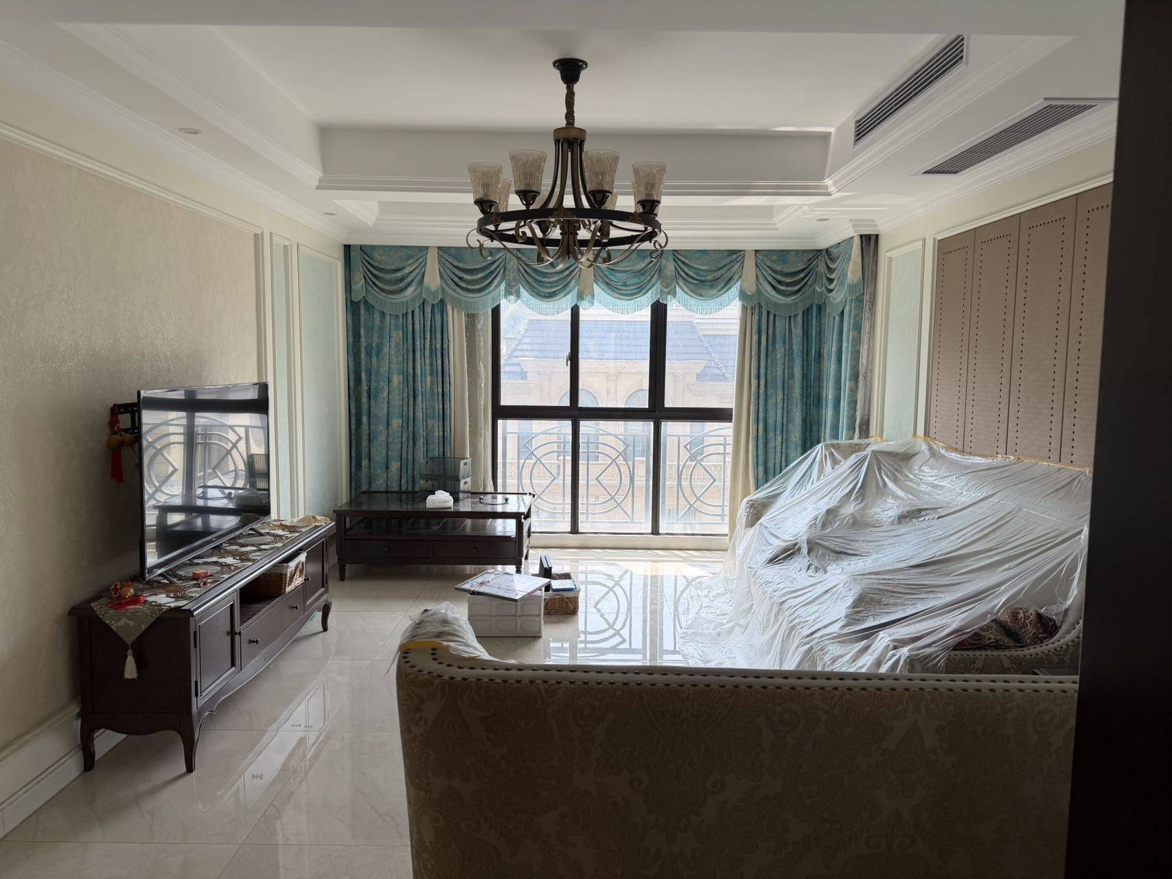 東陽 中腾·紫荆公馆