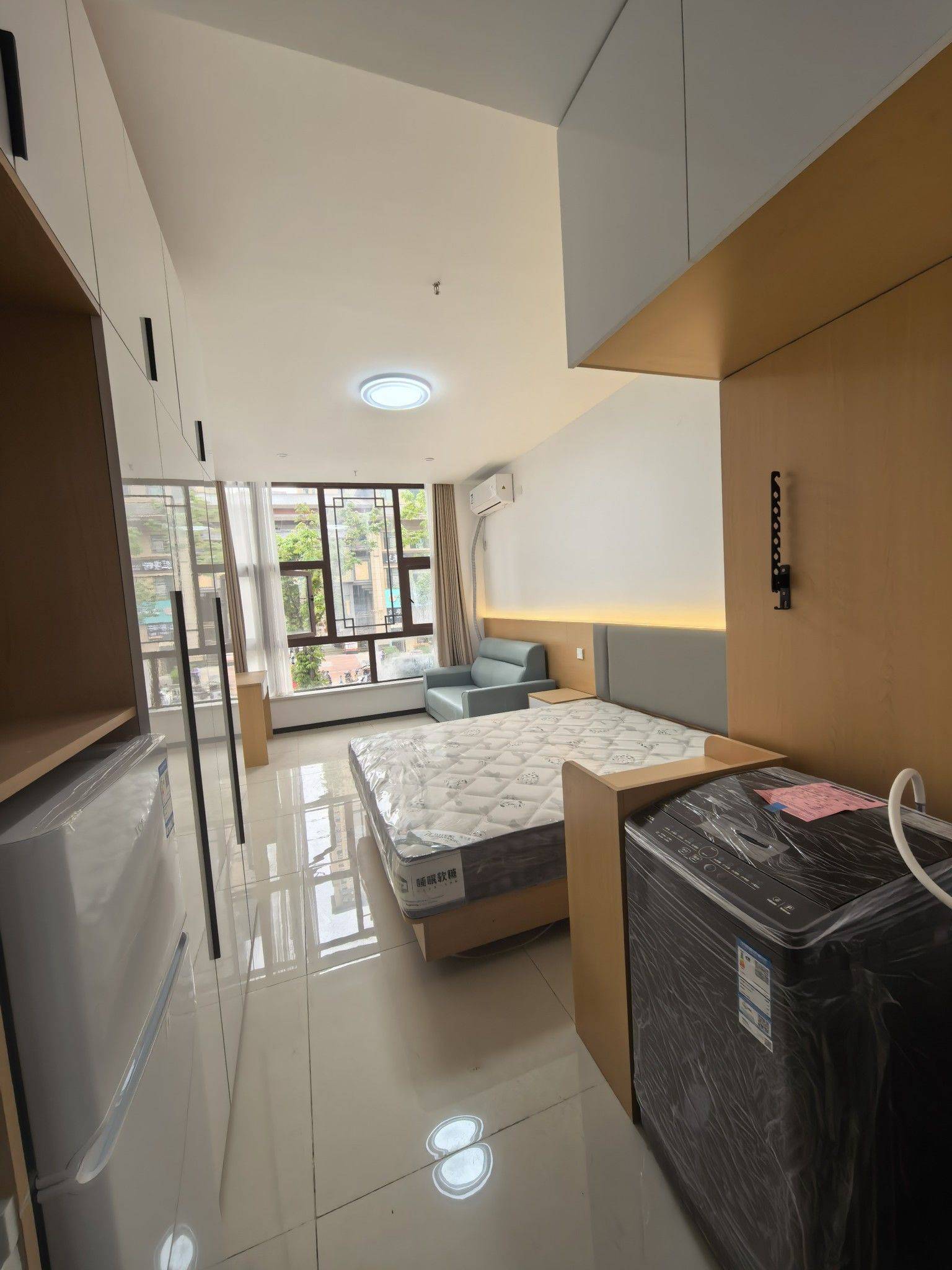 莲湖 西安市启贤公寓(紫云溪店)