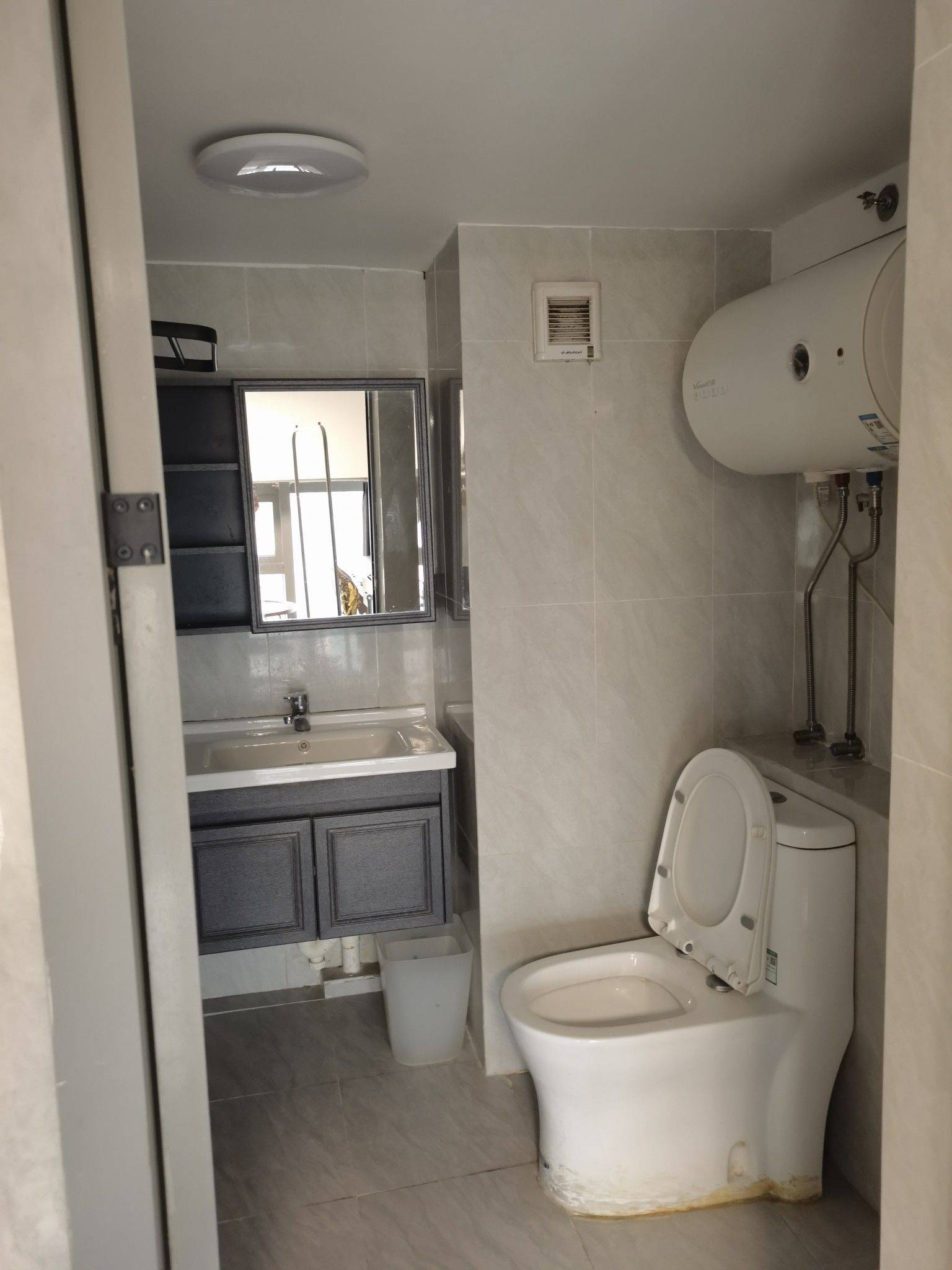 黄埔 鱼珠湾海丝创新中心-1栋