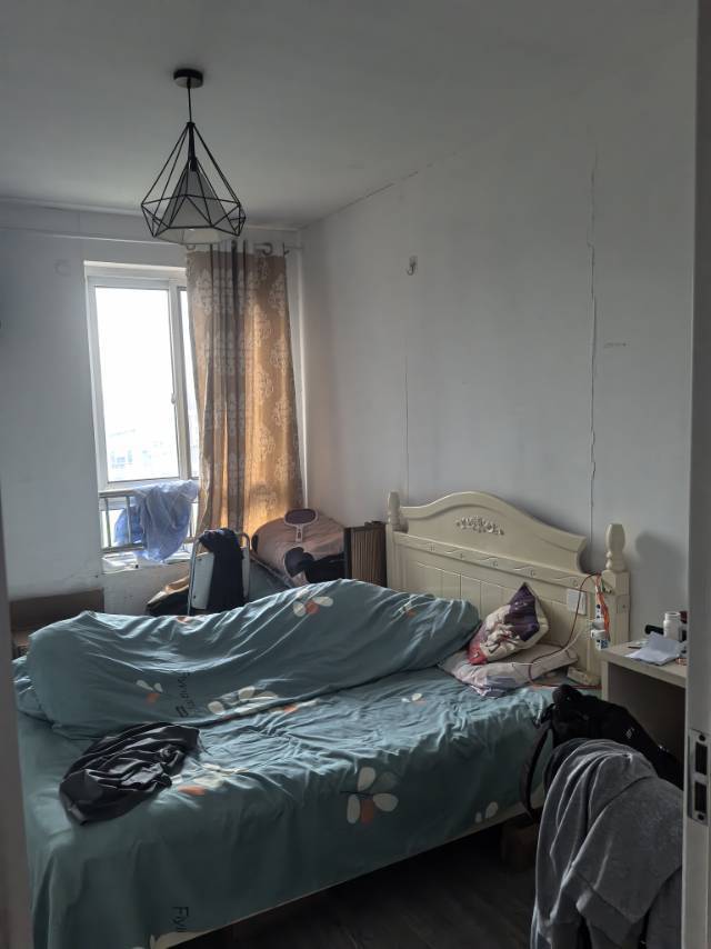 松江 佘北家园茸腾苑-24号楼