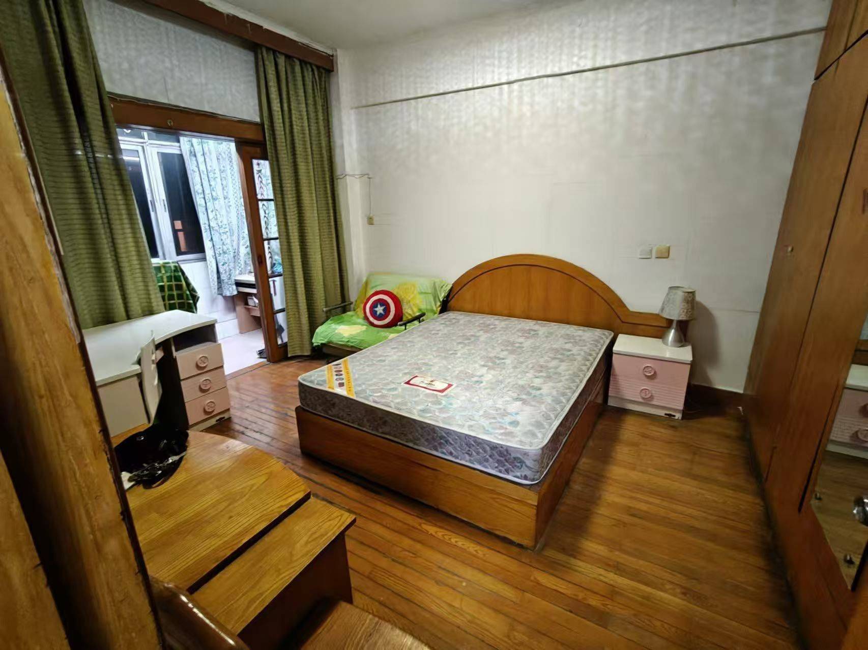 鼓楼 汉庭酒店(南京新街口上海路地铁站店)