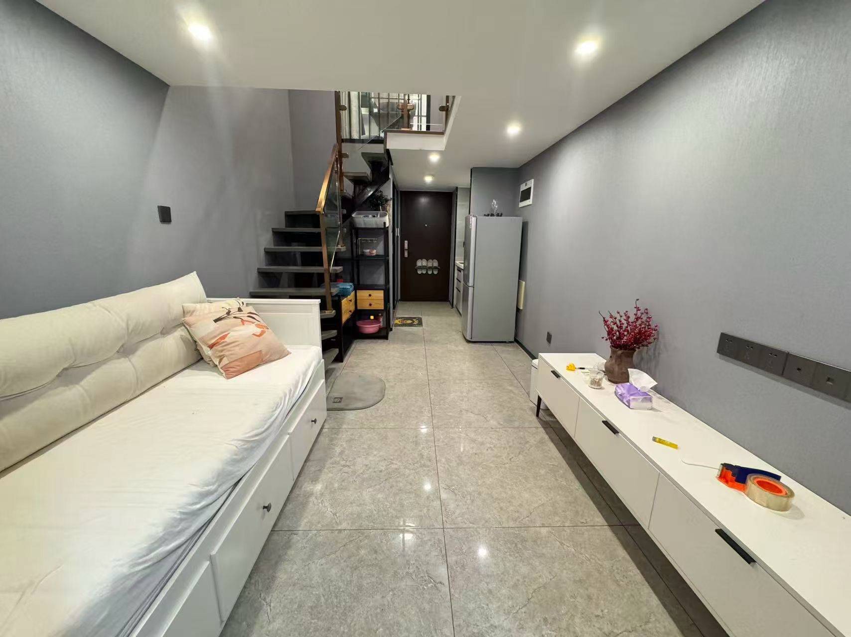 业主直租万科金域广场整租房源1