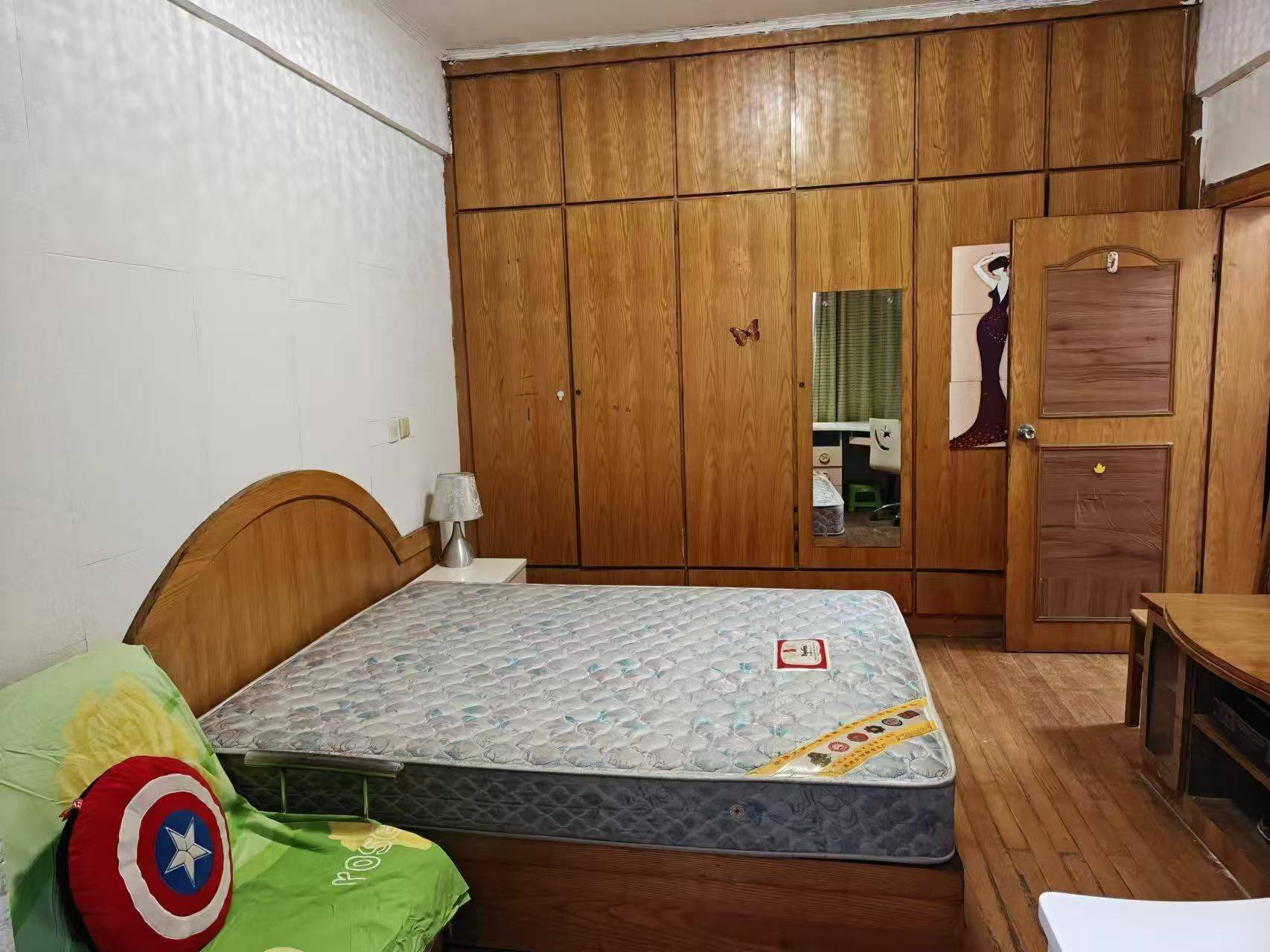 鼓楼 汉庭酒店(南京新街口上海路地铁站店)