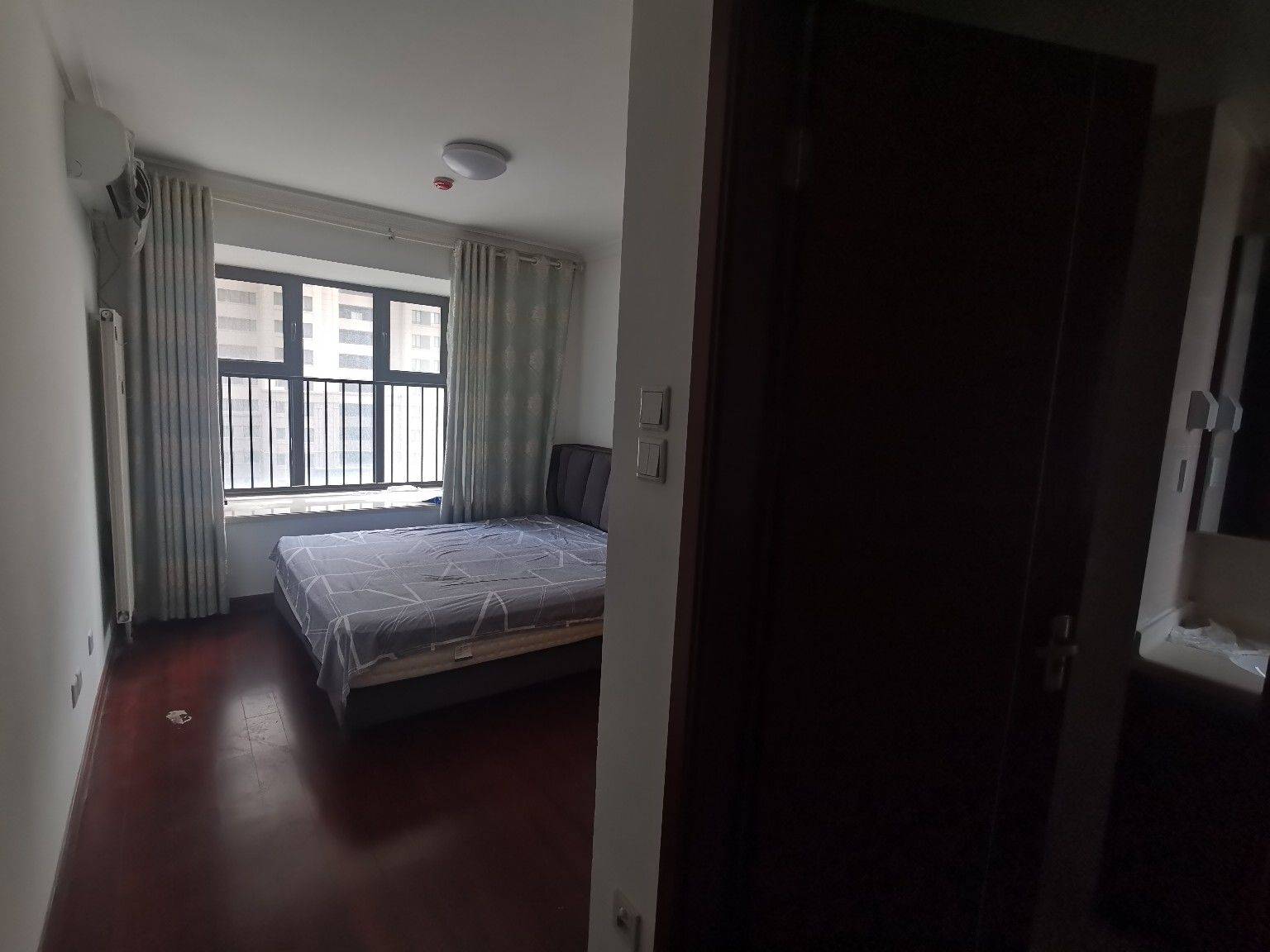 济南华山-温馨小窝-干净治愈-市井烟火气-老友记-慢时光