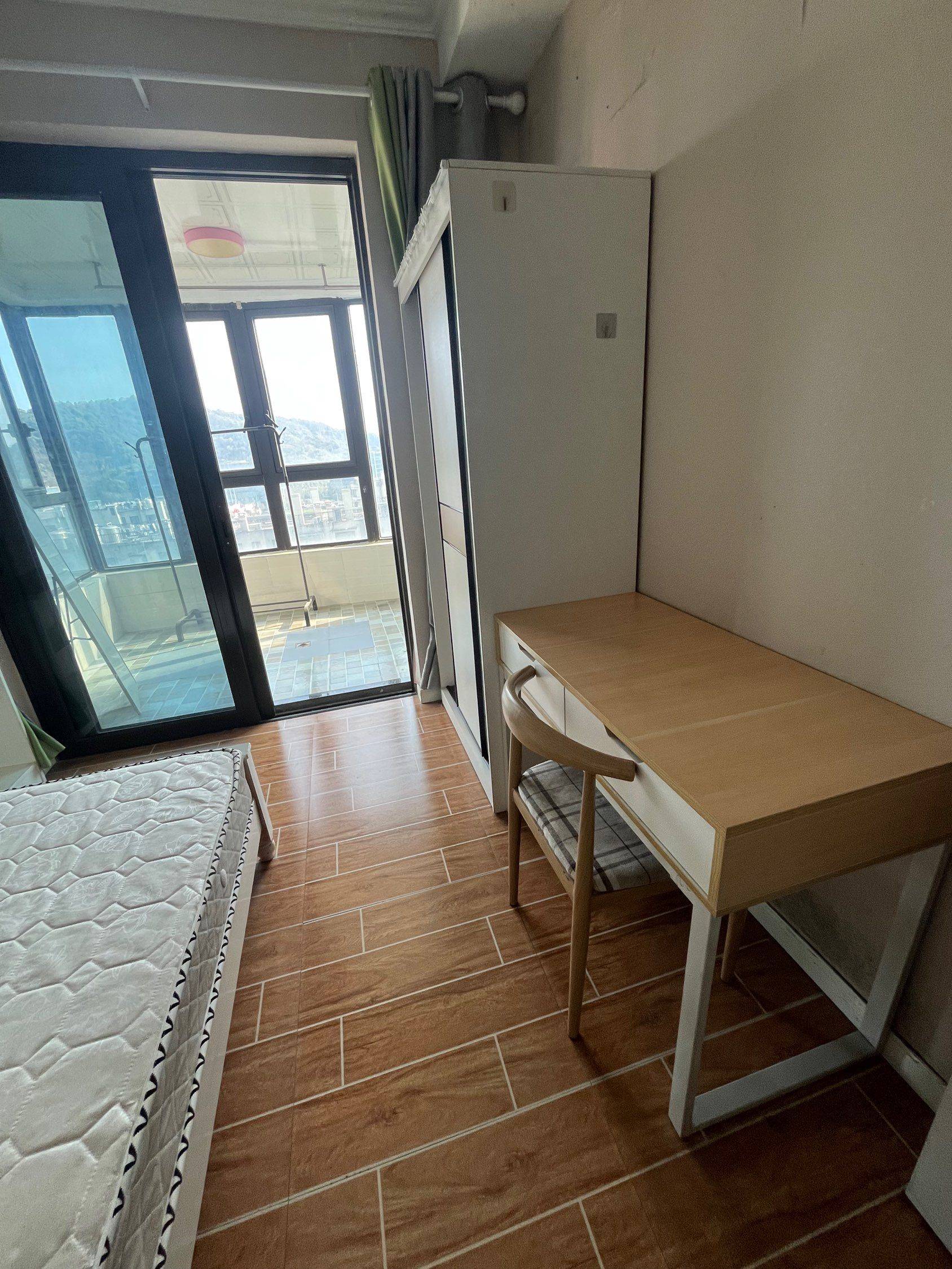 超级大阳台整租房源3