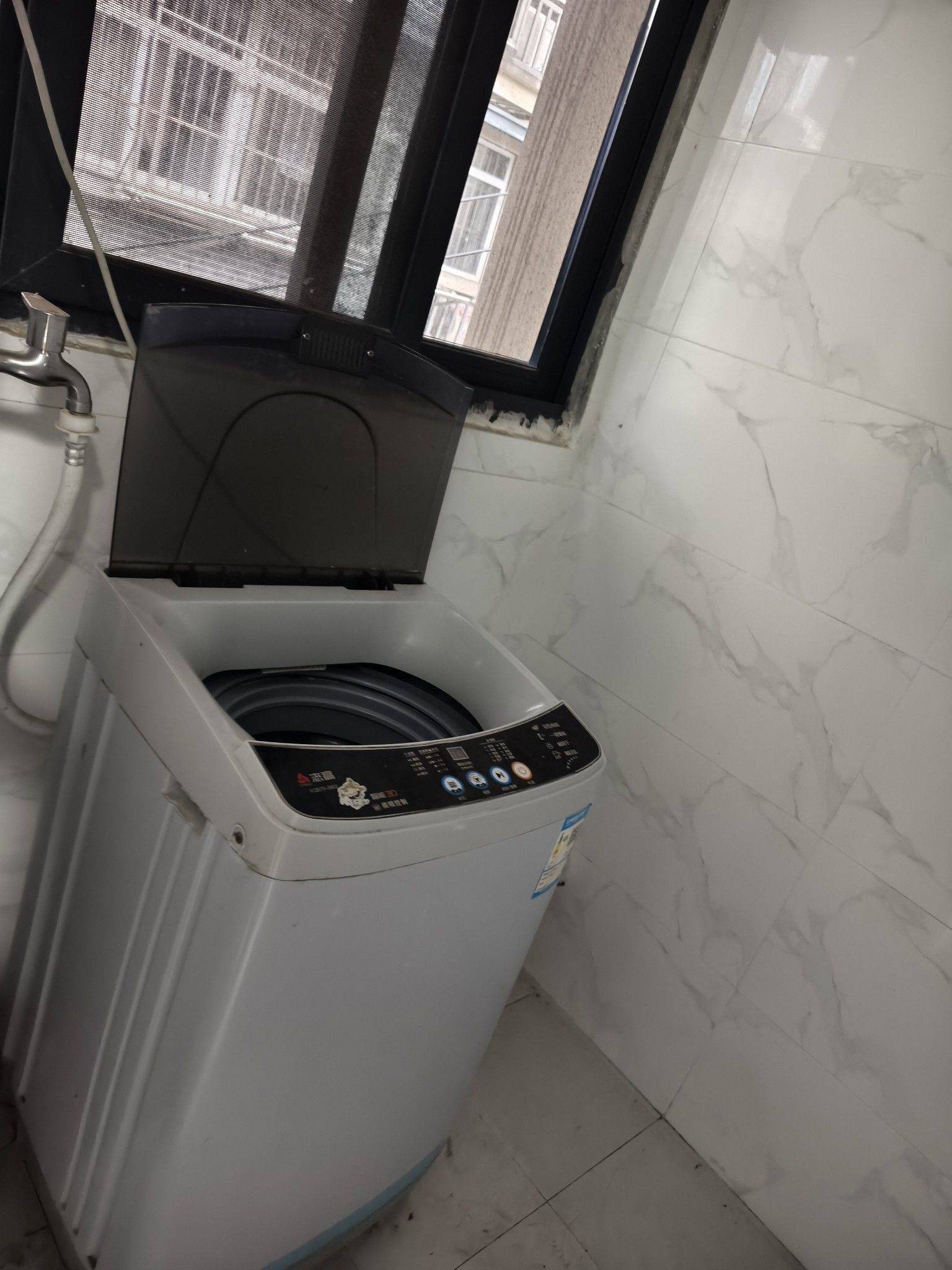 正派的初夏整租房源3