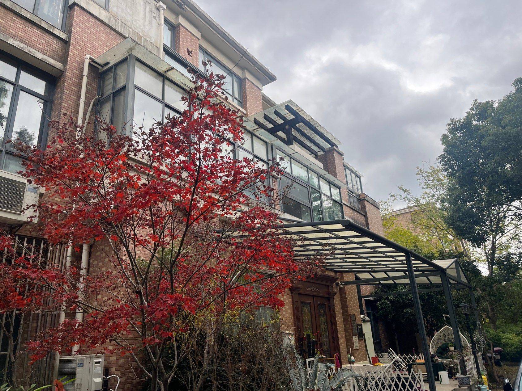 宝山 檀乡湾-42号楼