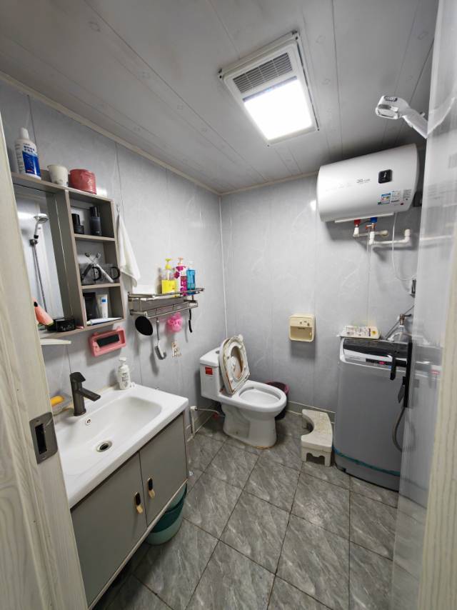 劳动公园里转租整租房源1