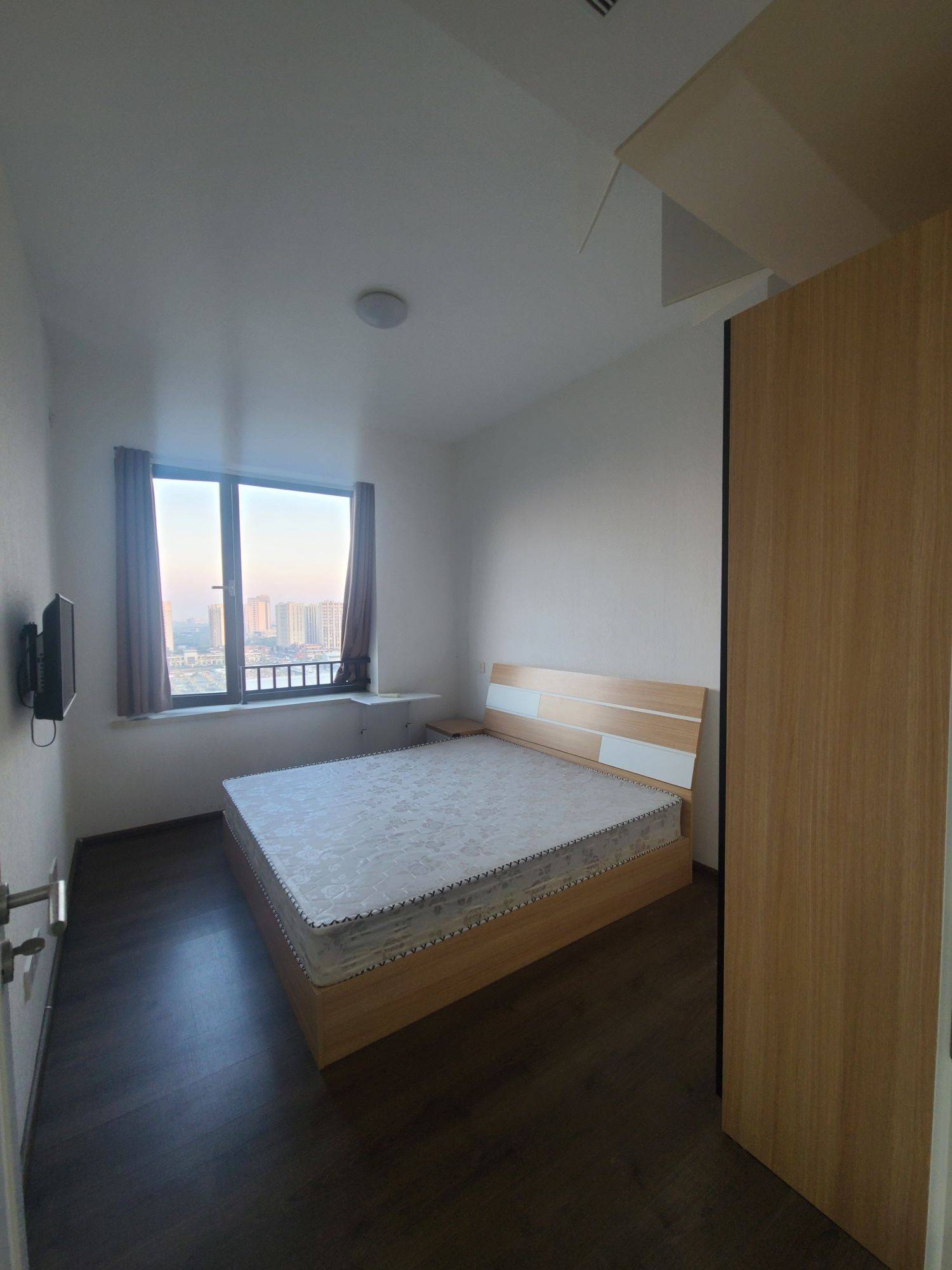 松江 三湘四季花城牡丹苑-58幢