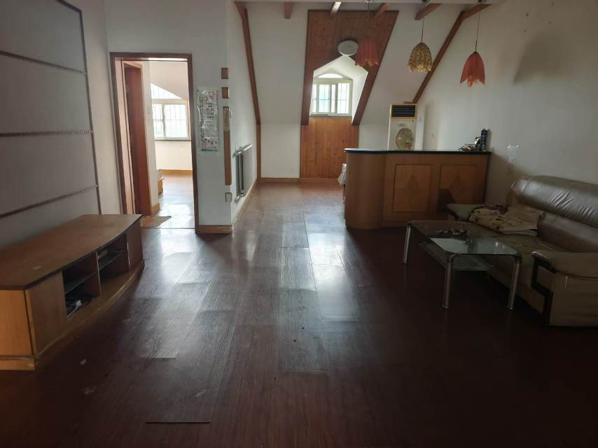 崂山 岭西村口-1号楼