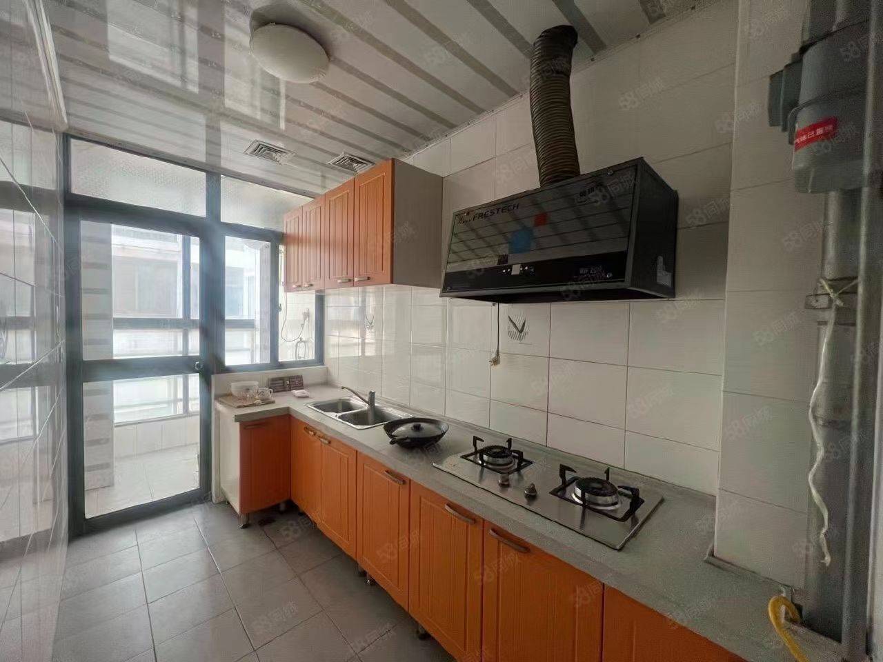 五华 水逸康桥-8栋