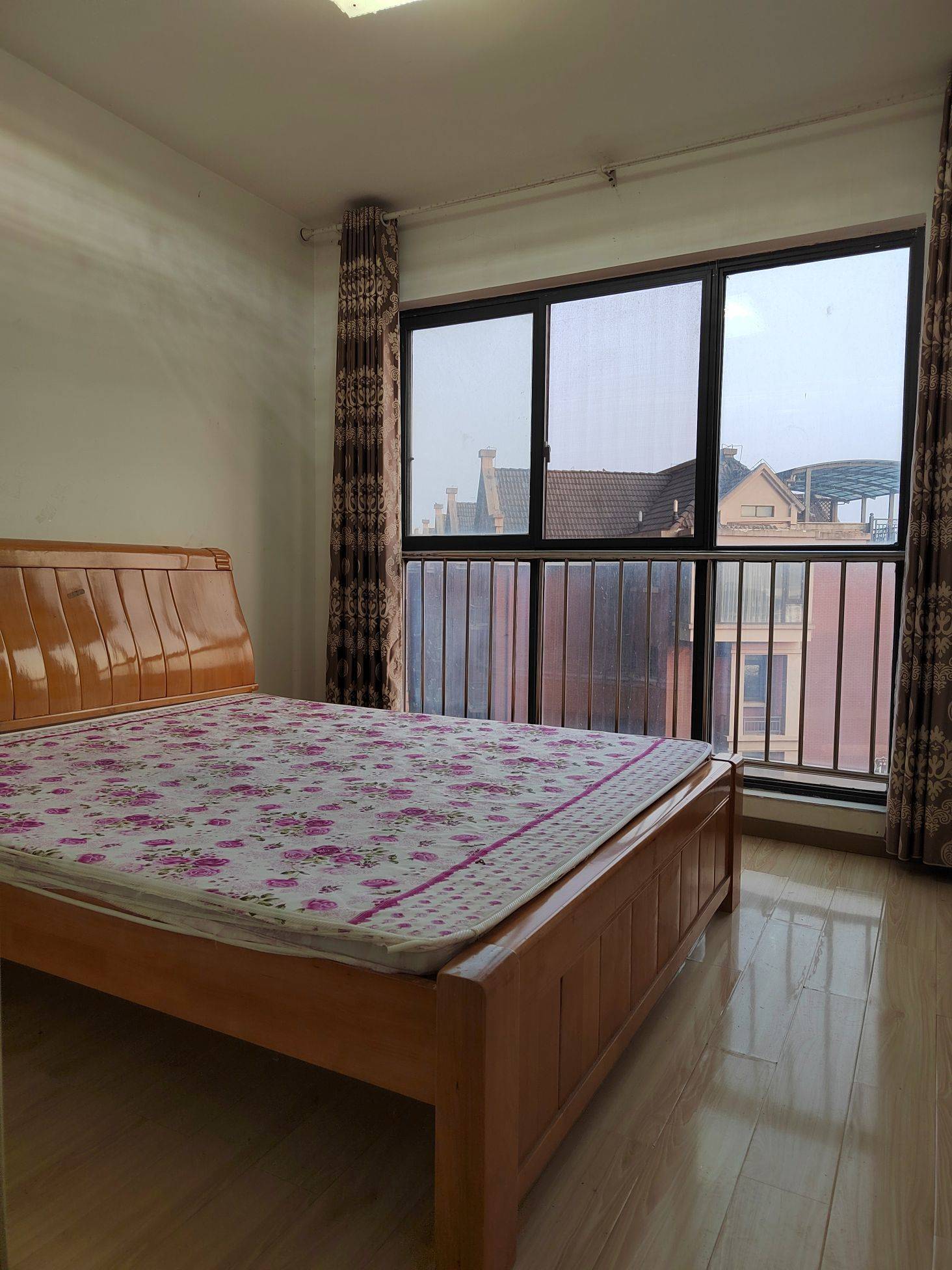 洪山 保利蓝海郡-1栋