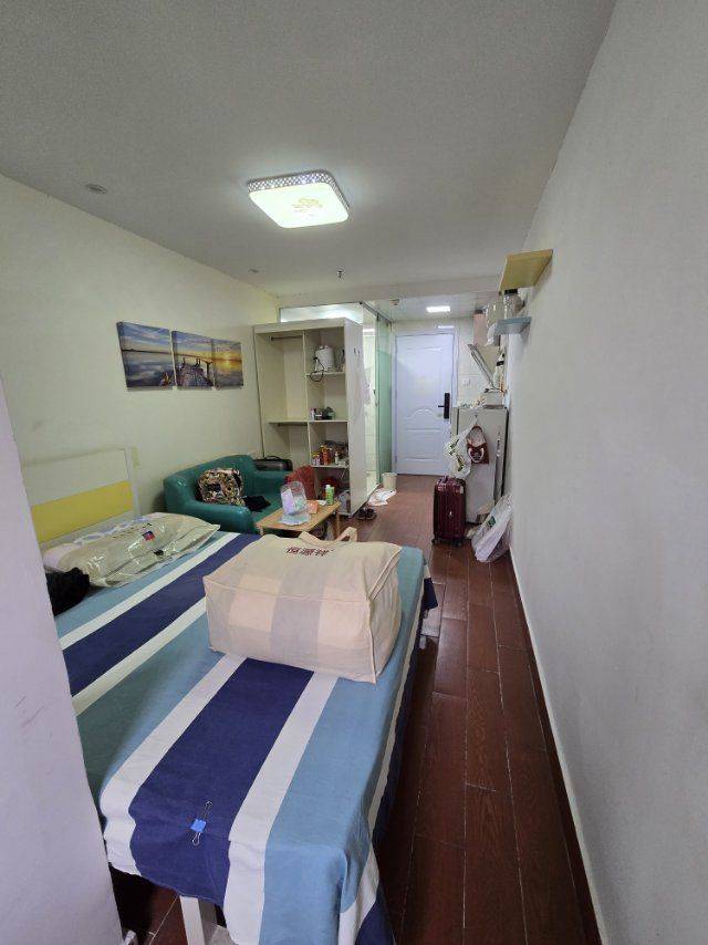 龙华大单间转租整租房源1