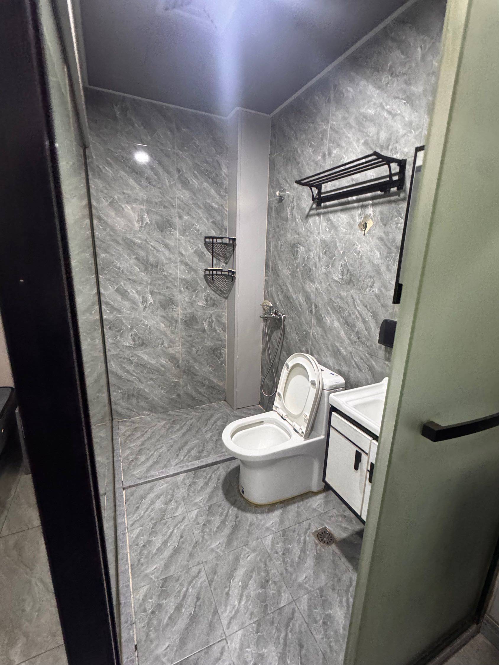 上海 宝山 | 卓越公寓(通河新村店)_3