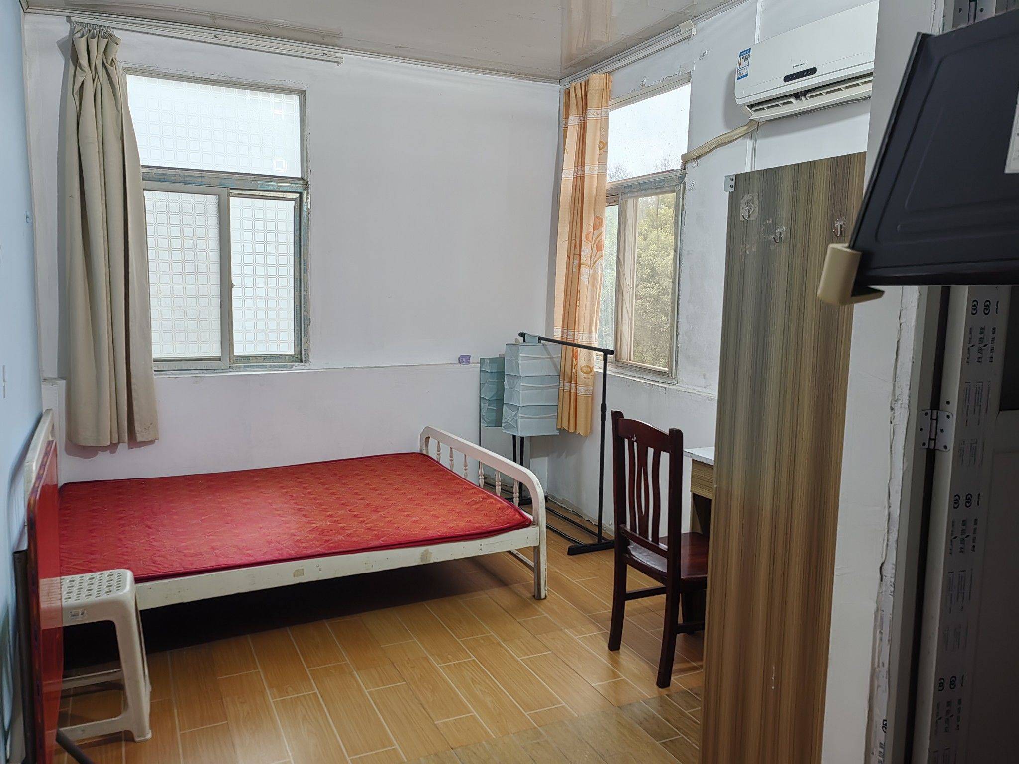 长沙 岳麓 | 如境·国风民宿(河西大学城阜埠河地铁站店)_4