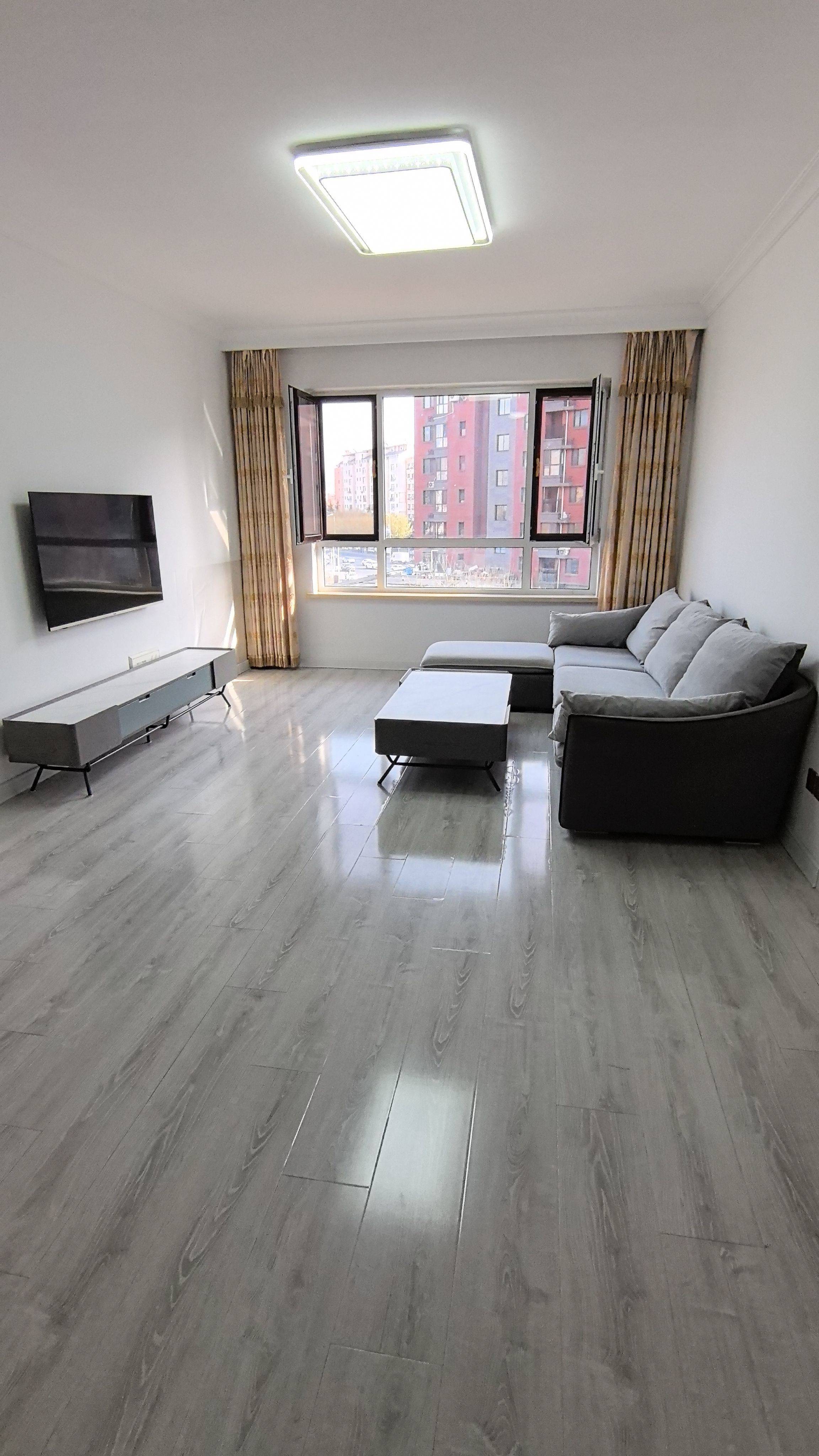 甘井子 蓝天佳苑