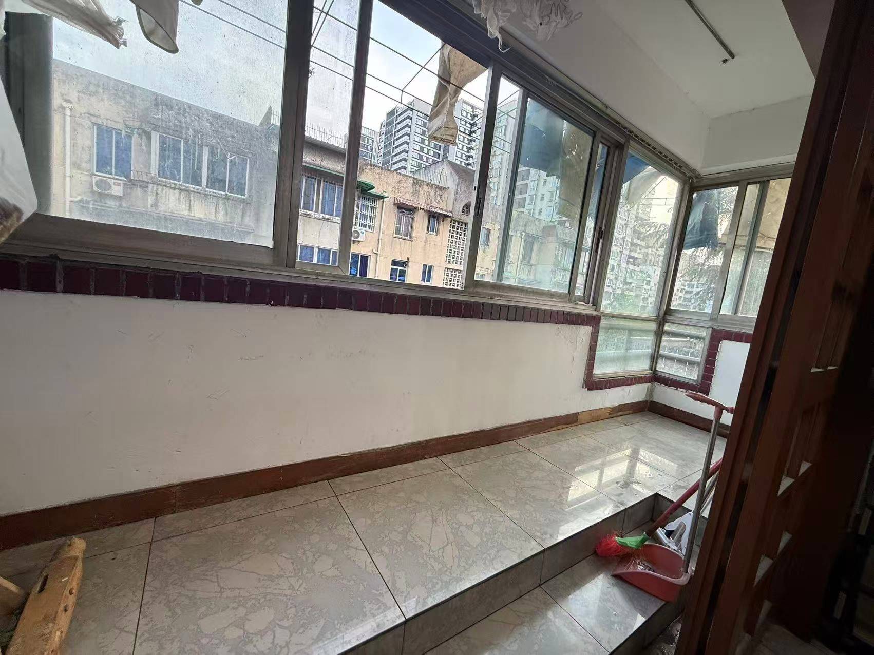 向前看整租房源3