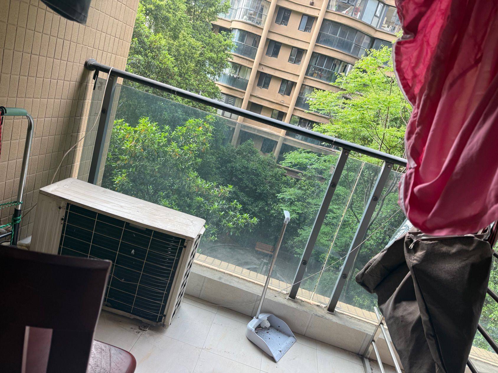 呃整租房源1