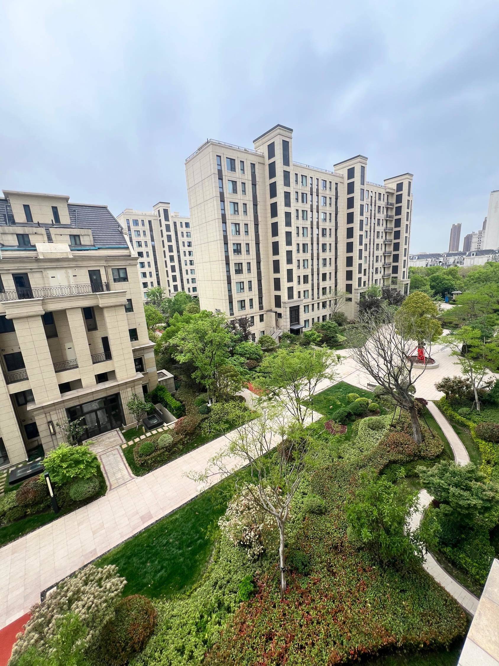 嘉定 嘉定中信泰富万达广场办公楼