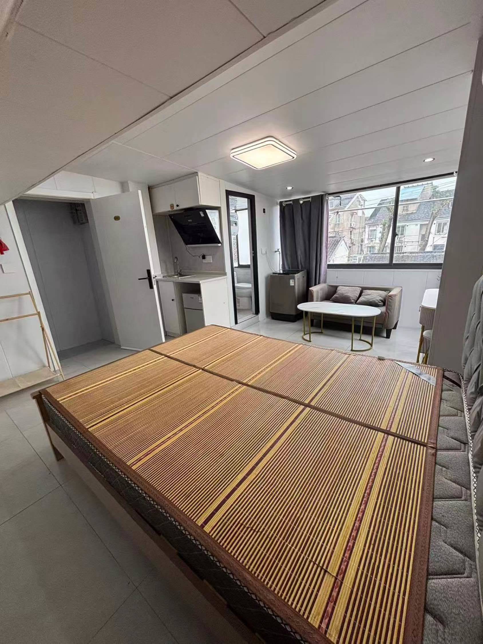 姑苏 巷往姑苏民宿(苏州北寺塔桃花坞大街店)