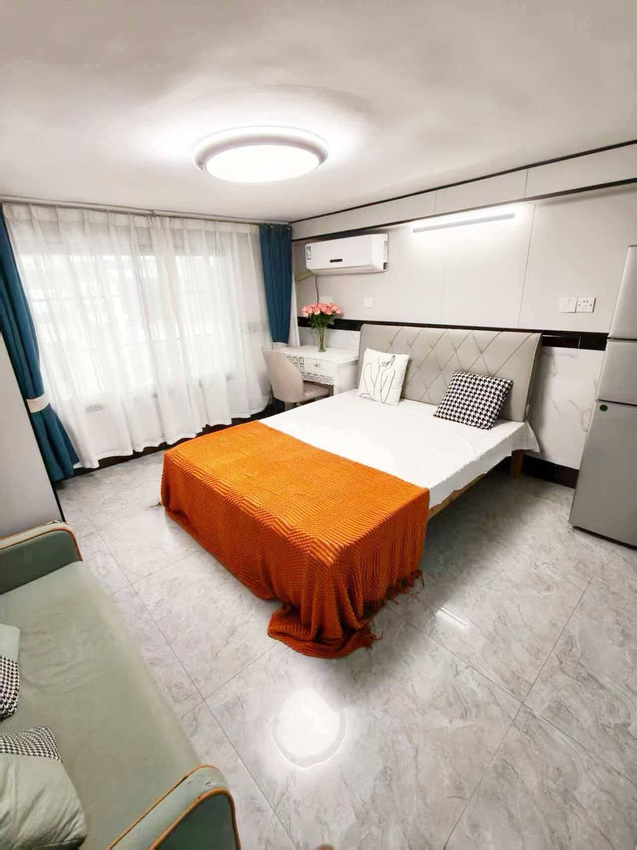 房东阿姨长租整租房源1