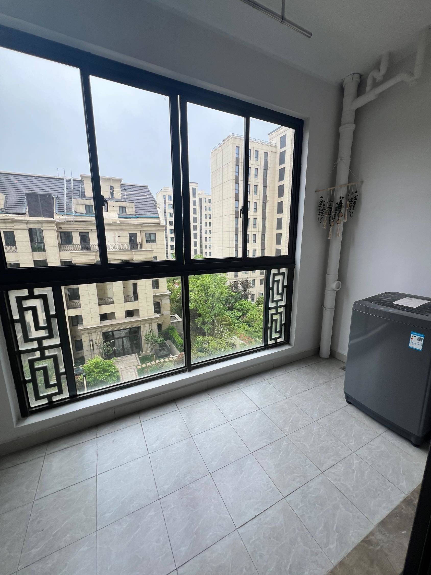 嘉定 嘉定中信泰富万达广场办公楼