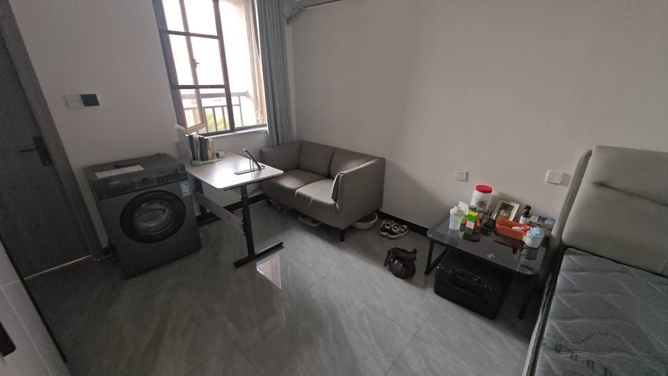 Yuhang 闲畔居-7号楼