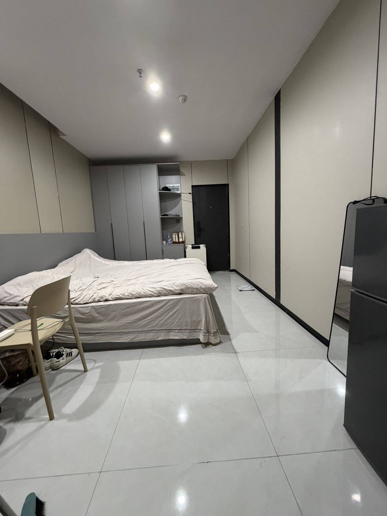 青山湖区 多念公寓